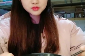 娱乐吃瓜酱寝室